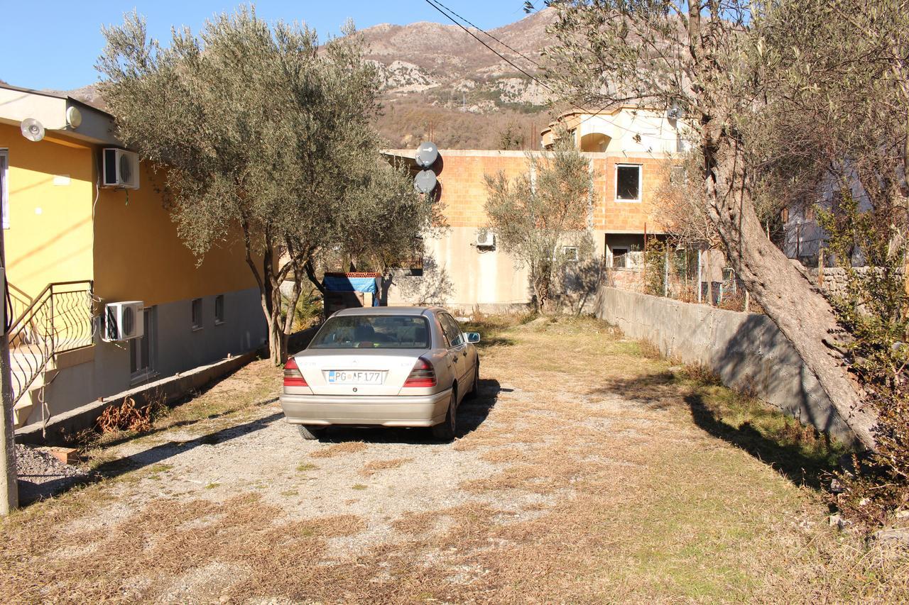 Apartments Todorovic Petrovac na moru Exterior foto